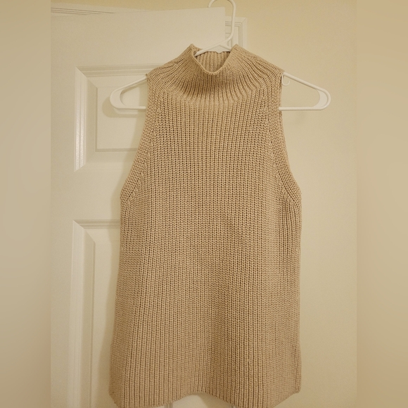 Madewell knit crochet turtleneck sleeveless top - Picture 1 of 5
